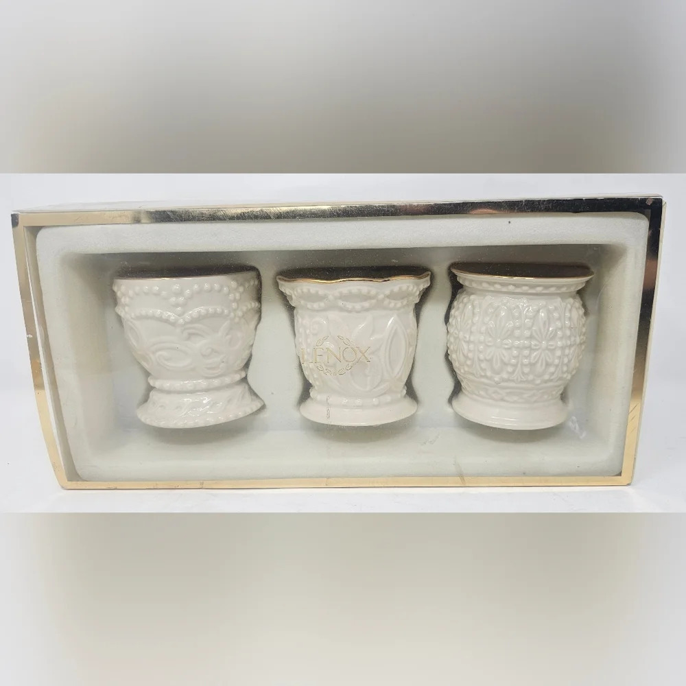 Lenox Ivory Fine China Classic Beaded Votive / Tea Light Candle Holder Set of 3